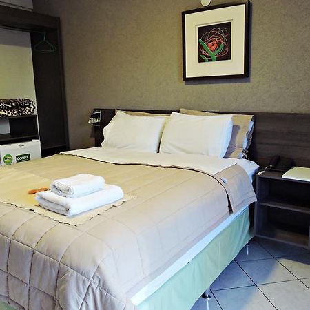 Presidente Franco Hotel Piro'Y المظهر الخارجي الصورة